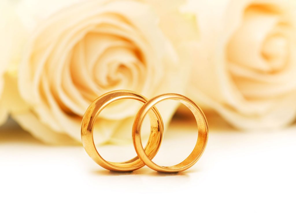 Gợi ý 10 món quà kỉ niệm ngày cưới ý nghĩa | THE JULIUS